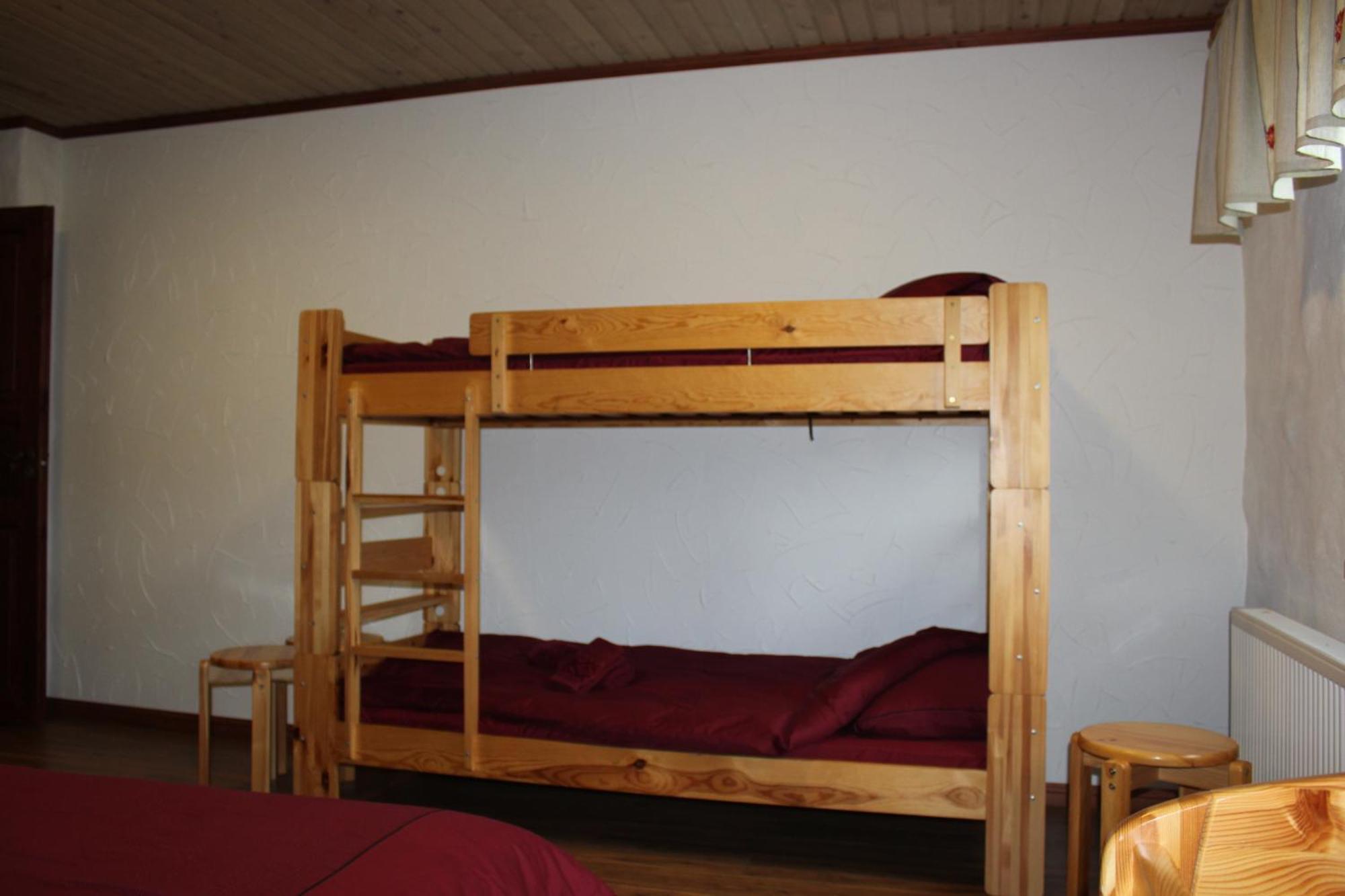 Krapi Guesthouse Treimani Номер фото