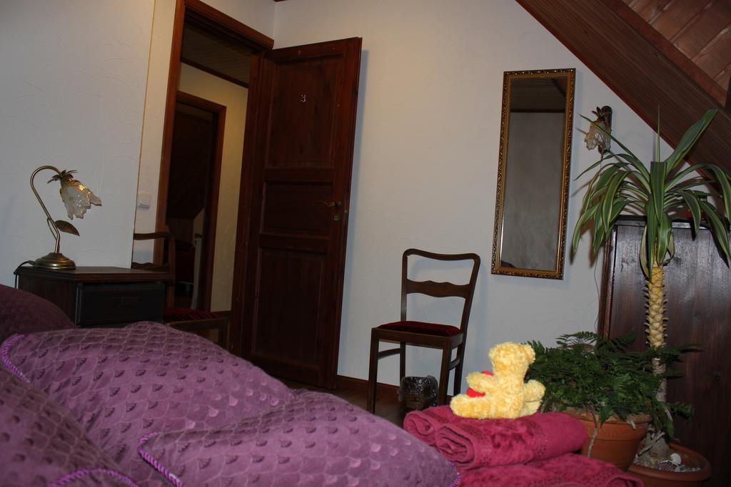 Krapi Guesthouse Treimani Номер фото