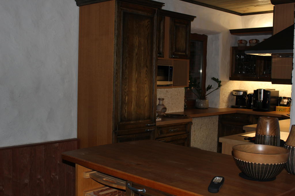 Krapi Guesthouse Treimani Номер фото